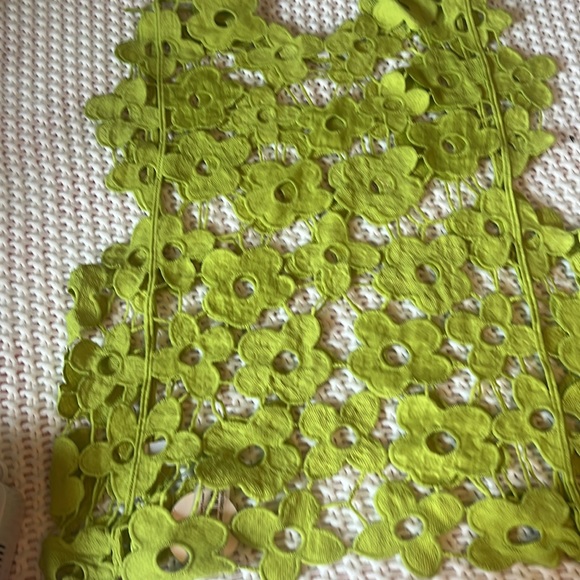 Lime green floral top . OS fits most . New with tags from a boutique - Picture 5 of 6
